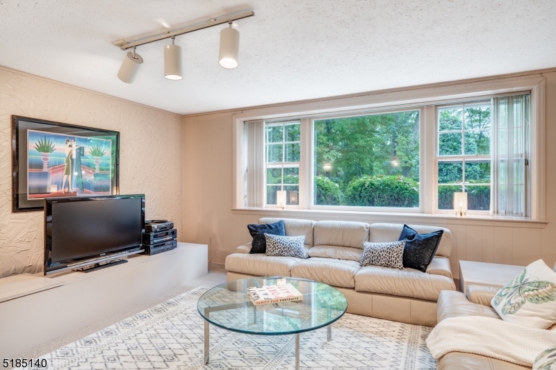 Hartshorn - Residential