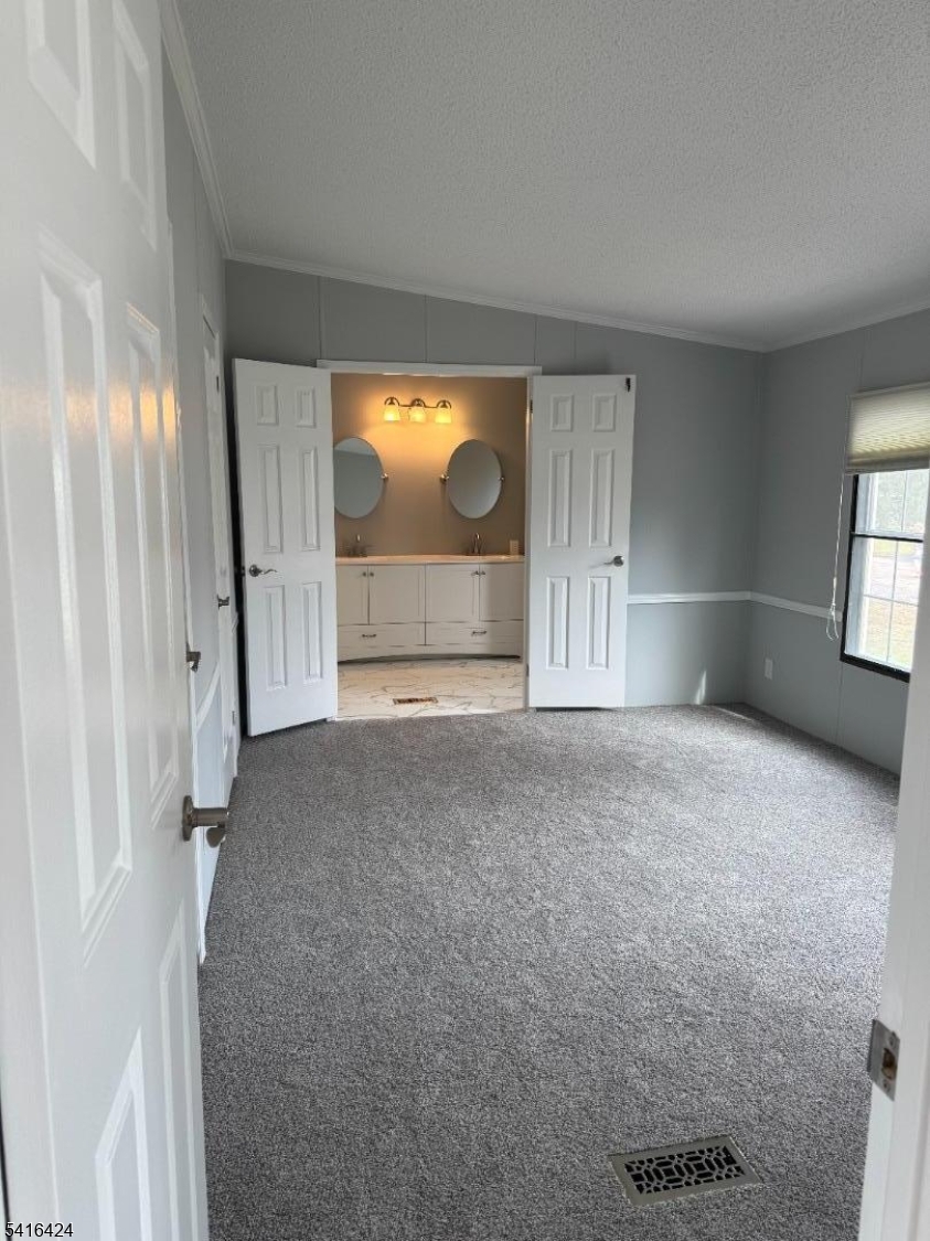 COUNTRY VIEW VILLAGE - Residential