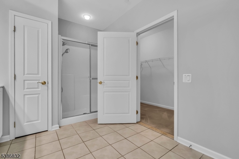 Somerset Run - Residential