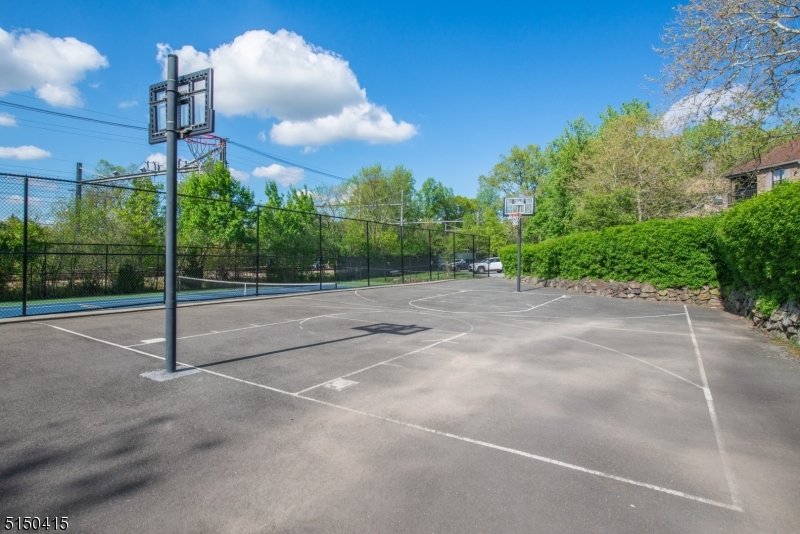 Inwood at Great Notch - Residential