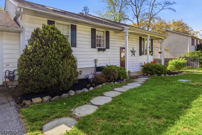 POST BROOK FARMS - Residential