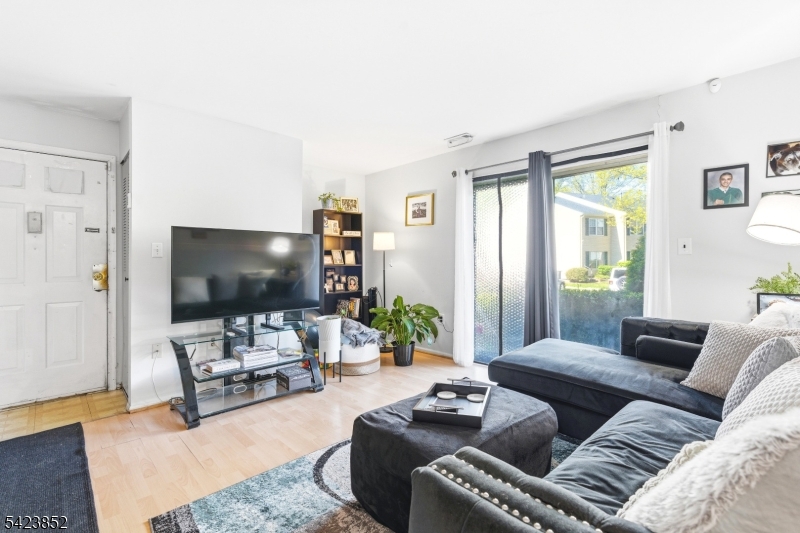 Society Hill East - Residential