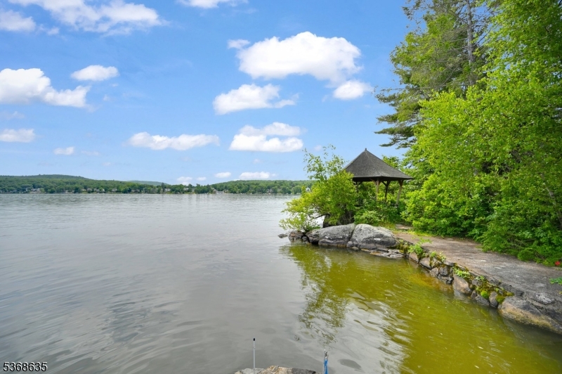Greenwood Lake/Lake Front - Residential