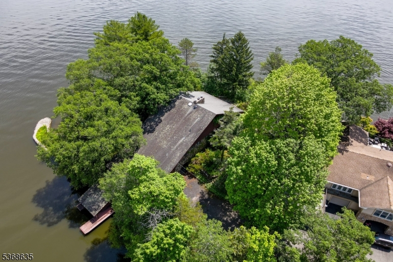 Greenwood Lake/Lake Front - Residential