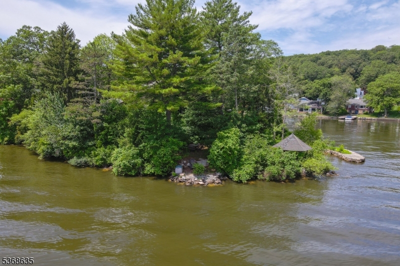 Greenwood Lake/Lake Front - Residential
