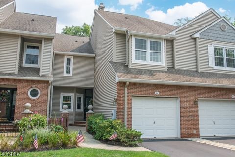 64 Kent Dr, Roseland Boro, NJ 07068 - MLS#: 3867513