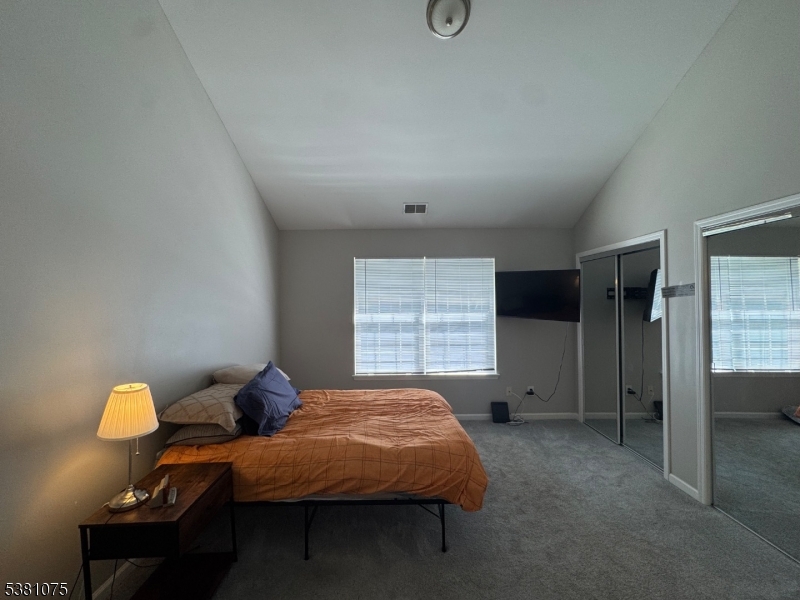 Oak Point - Residential