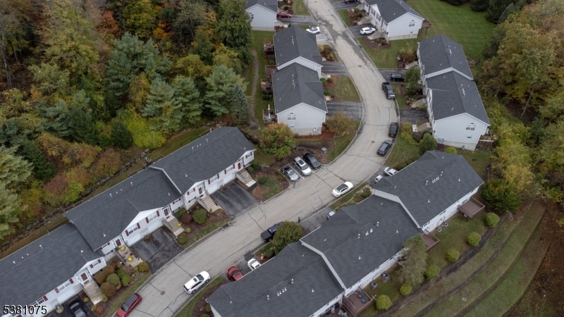 Oak Point - Residential