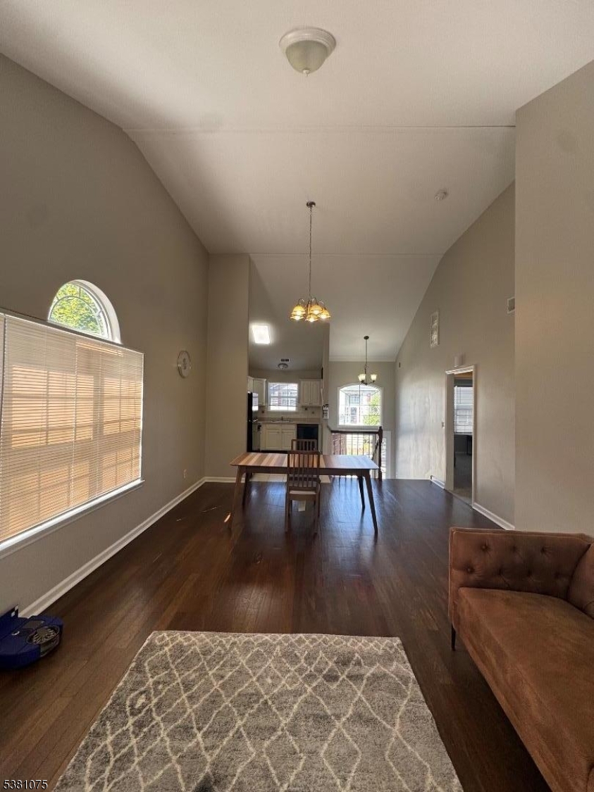 Oak Point - Residential