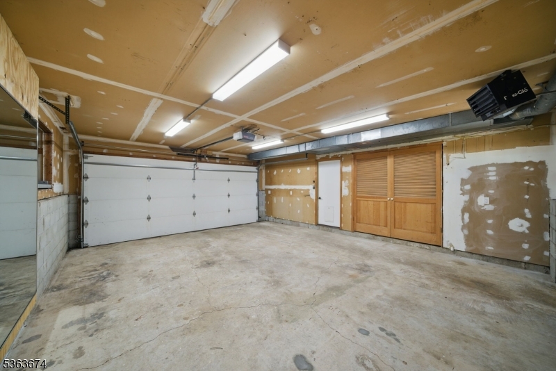 Indian Lake - Residential