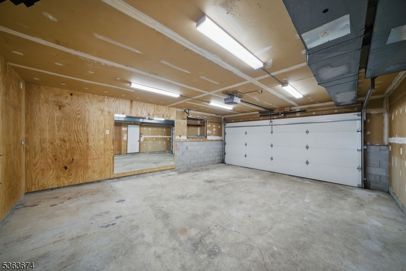 Indian Lake - Residential