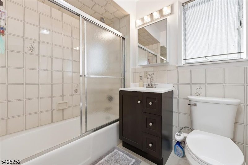 Hamilton woods - Residential