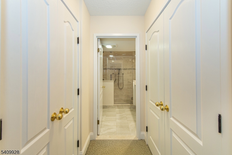 Crown View - Residential