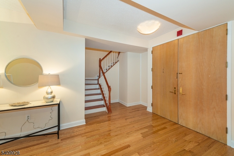 Crown View - Residential