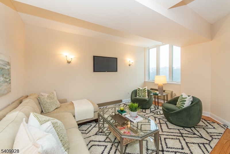 Crown View - Residential