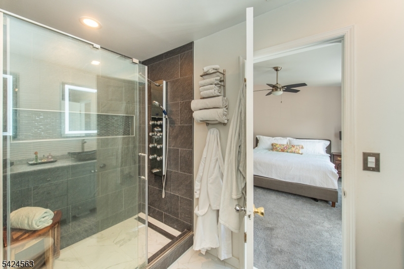 Seasons Glen - Residential