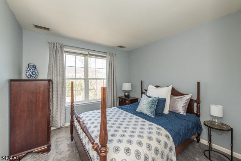 Seasons Glen - Residential