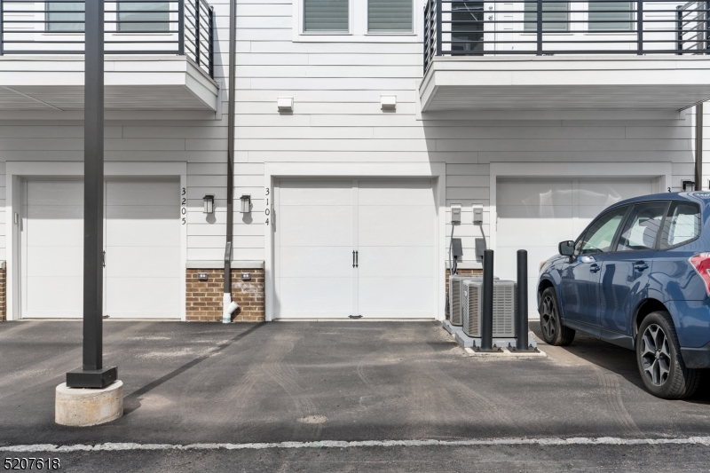 Townhomes At Vermella - Residential