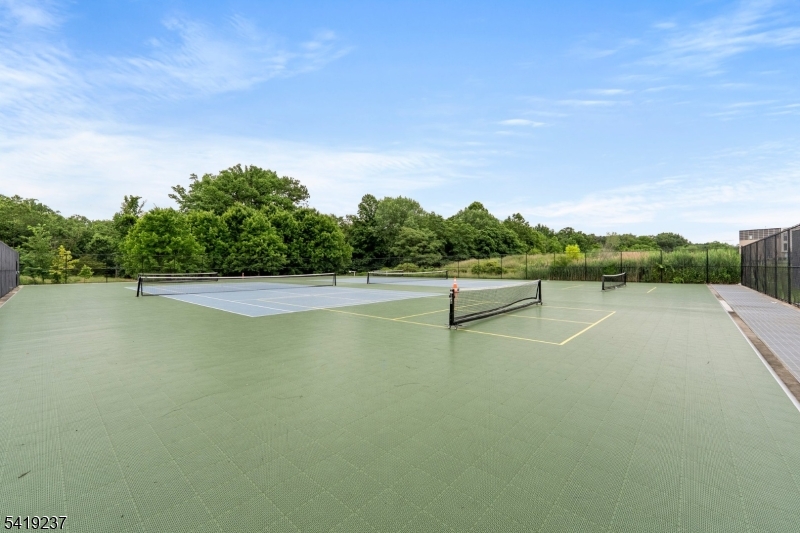 Townhomes At Vermella - Residential