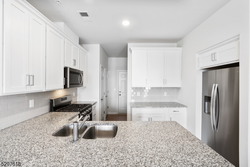 Townhomes At Vermella - Residential