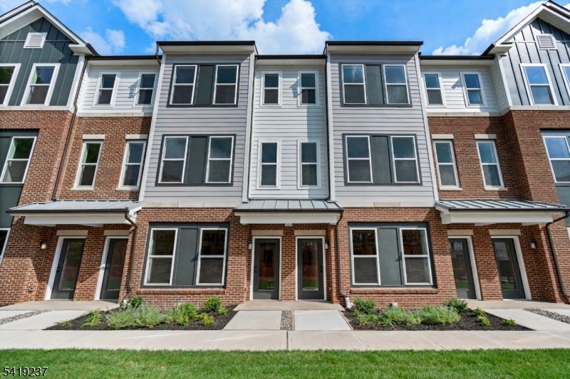 Townhomes At Vermella - Residential