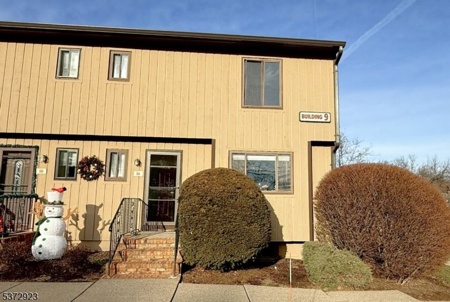 Great find for a bright and airy 3-bedroom unit in Hearthwood. Features a beautifully renovated kitchen and 3 full baths. Spacious eat-in kitchen with newer appliances and pantry. Living room with slider access to the deck. Generous master suite with two closets and a brand-new full bath. Finished basement with an additional full bathroom, perfect for a family or recreation room. Conveniently located near all major highways, shopping, and transportation. Situated in a great school district. No pets allowed and no smoking in the building. A credit score of 700+ is required. This well-maintained property is not to be missed!