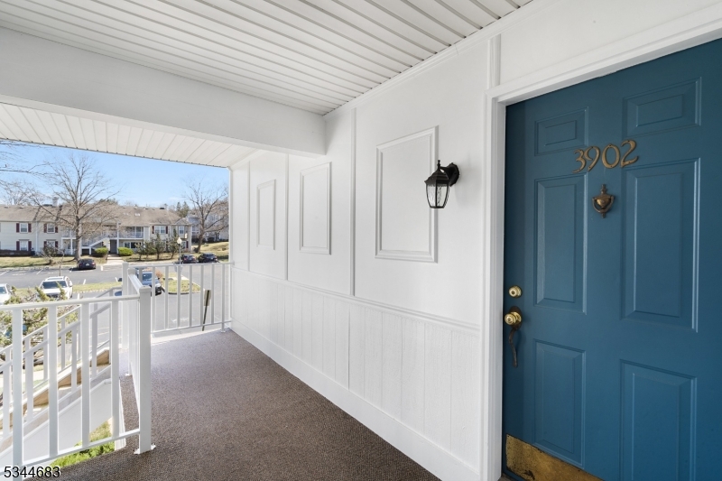 Bridgewater Twp., New Jersey 08807, United States, 2 Bedrooms Bedrooms, ,2 BathroomsBathrooms,Residential,Active,93467