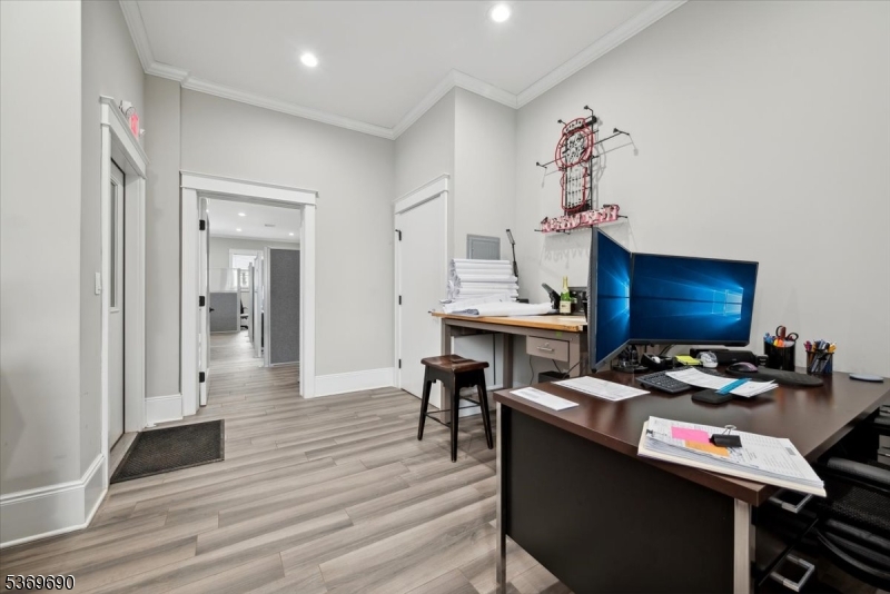 Hillsborough Twp., New Jersey 08844, United States, ,Residential,Active,215481