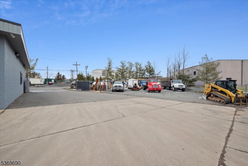 Hillsborough Twp., New Jersey 08844, United States, ,Residential,Active,215481