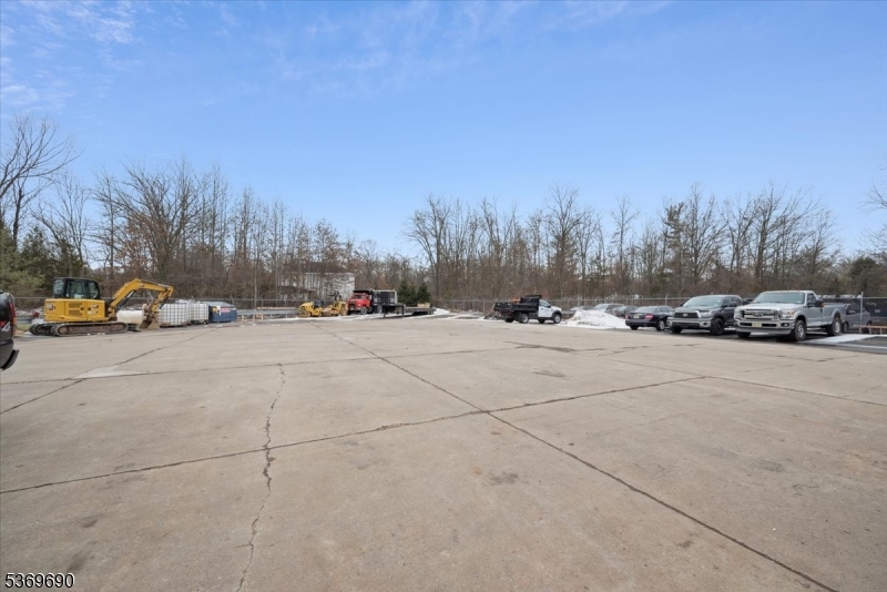 Hillsborough Twp., New Jersey 08844, United States, ,Residential,Active,215481