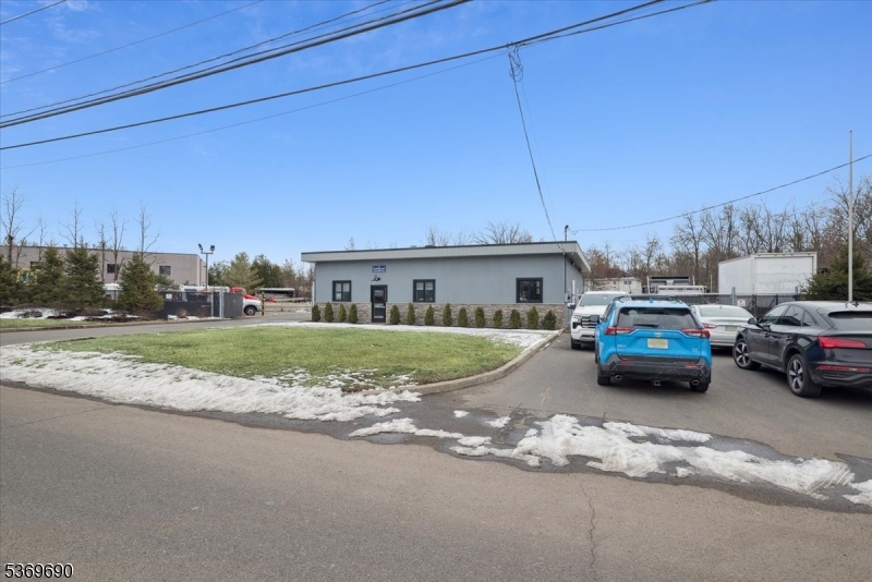 Hillsborough Twp., New Jersey 08844, United States, ,Residential,Active,215481