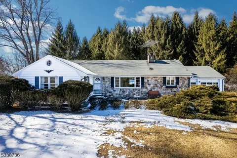 150 Silver Lake Rd, Frelinghuysen Twp., NJ 07825 - MLS#: 3946358