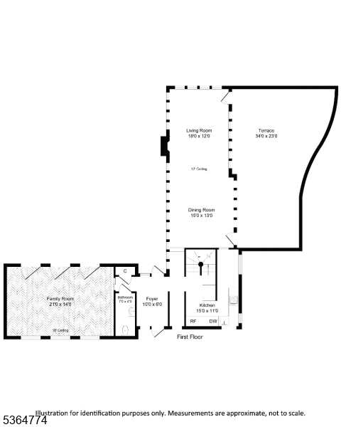 Main image without alt text