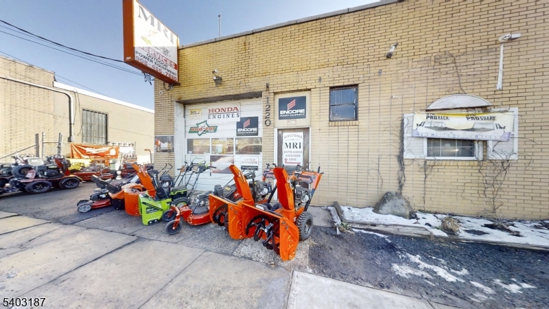 Commercial/Light Industrial - Commercial Sale