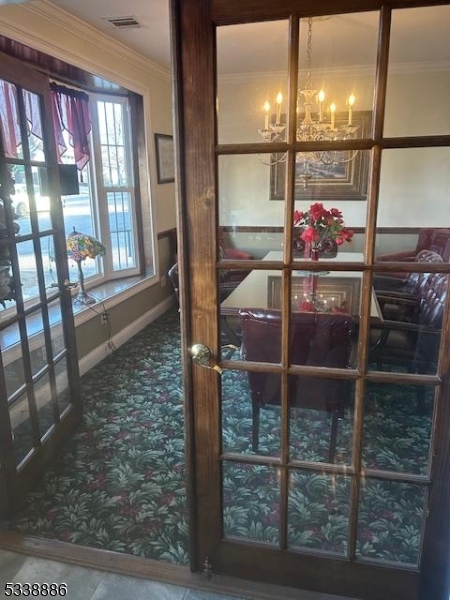 Highway Business District - Commercial Lease