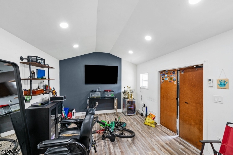 Sunnyside - Residential