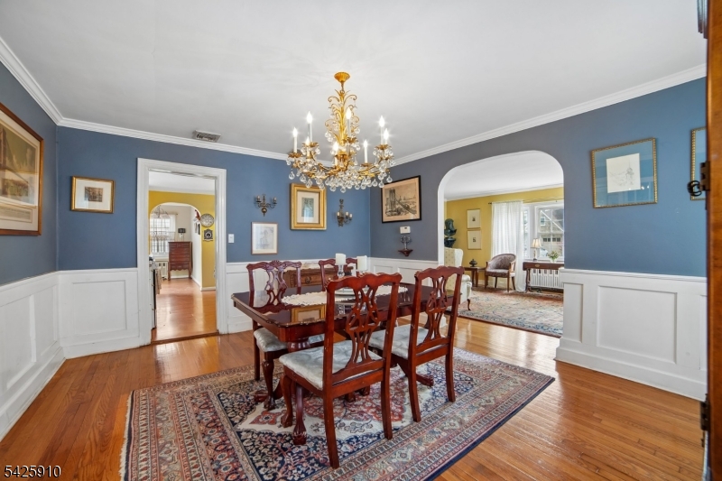 Larchmont Estates - Residential