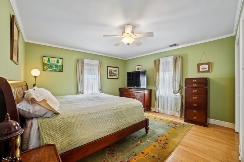 Larchmont Estates - Residential