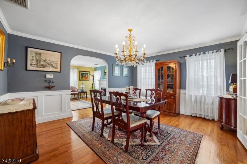 Larchmont Estates - Residential