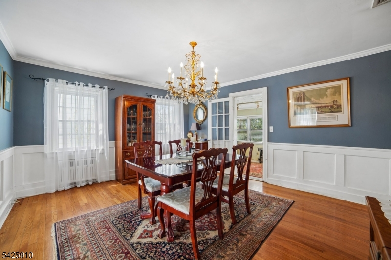 Larchmont Estates - Residential