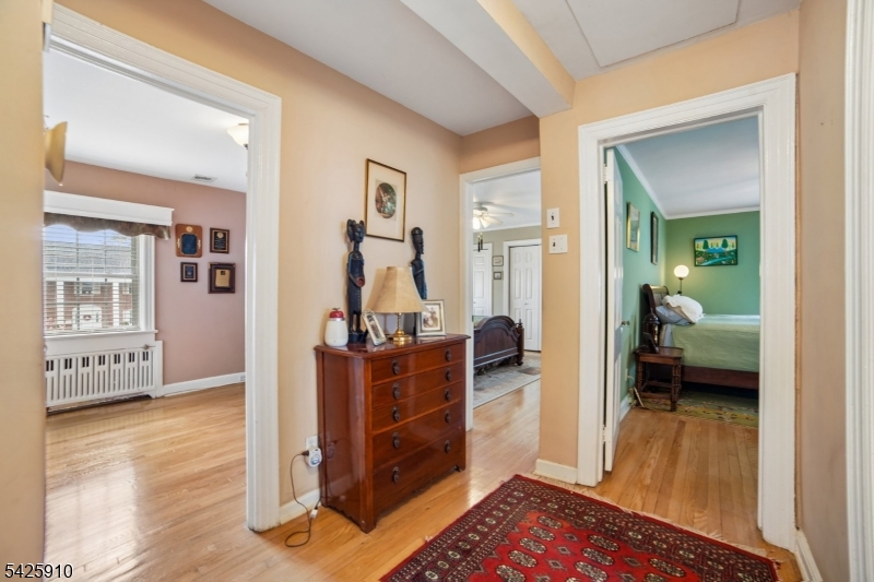 Larchmont Estates - Residential