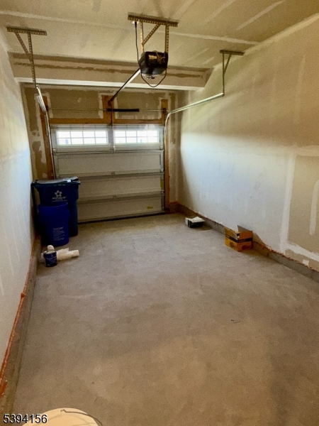 COMMON ELEMENTS - Residential Lease