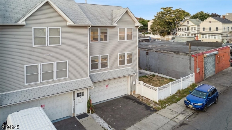 Townhouse - Residential