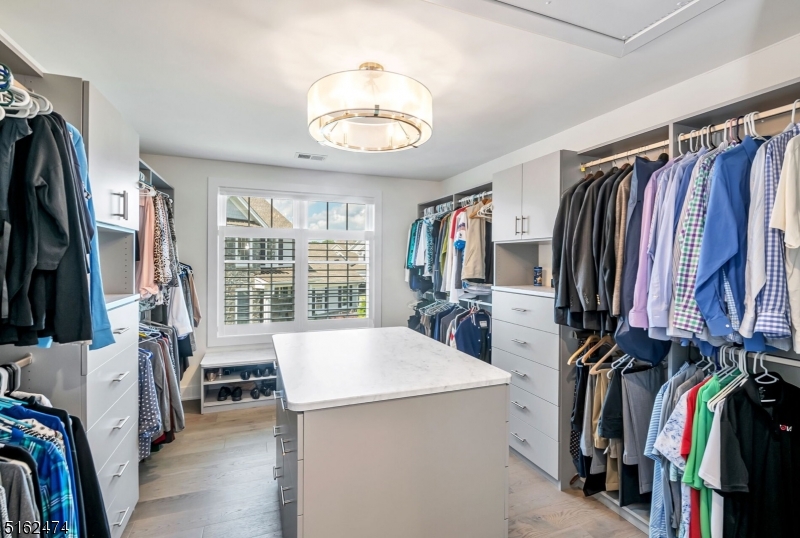 Reserve at Franklin Lakes - Residential