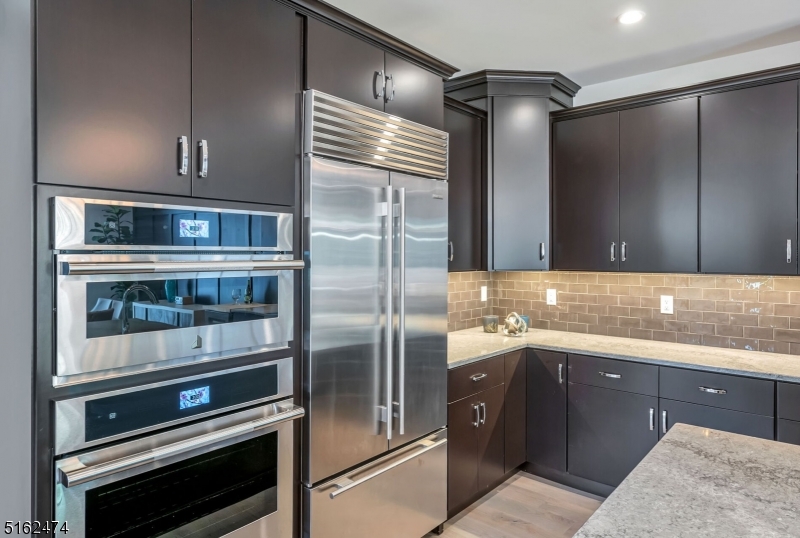 Reserve at Franklin Lakes - Residential