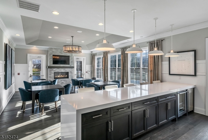 Reserve at Franklin Lakes - Residential