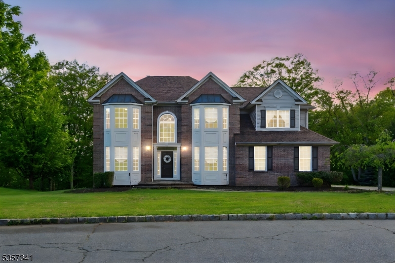 43 Saunders Ln