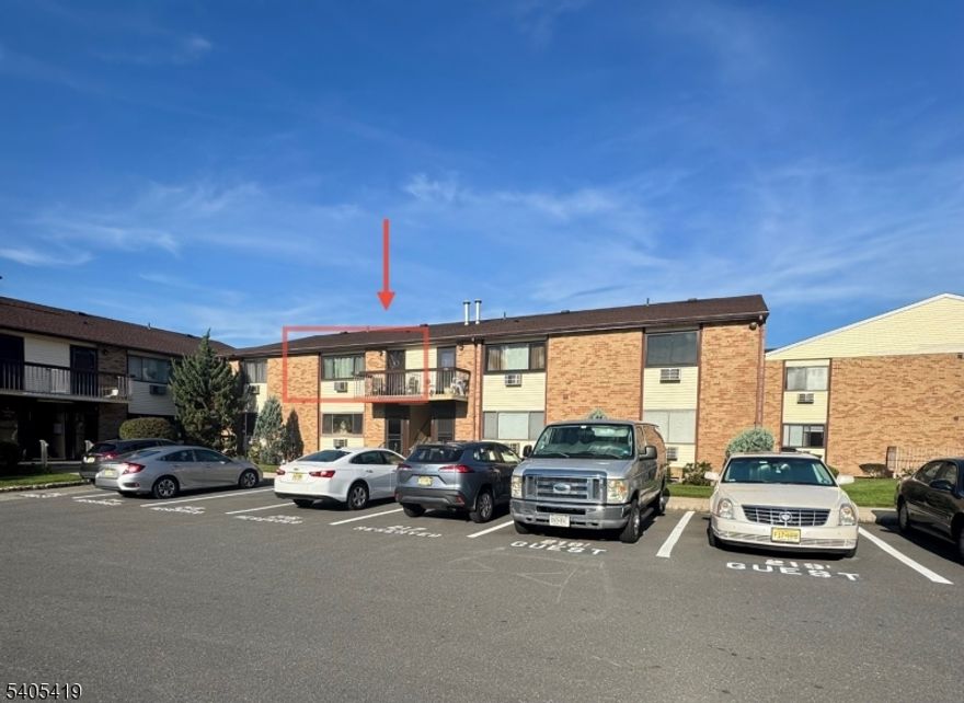 Welcome to 528 Cricket Ln in the conveniently located Wyndmoor Condominium Community. This updated unit offers 2 bedrooms, one full bath, dining room off of the kitchen, in unit laundry, and large living room with patio access. The amenities include a BBQ/Picnic area, playground, and tennis courts. Separate storage unit in basement of building.