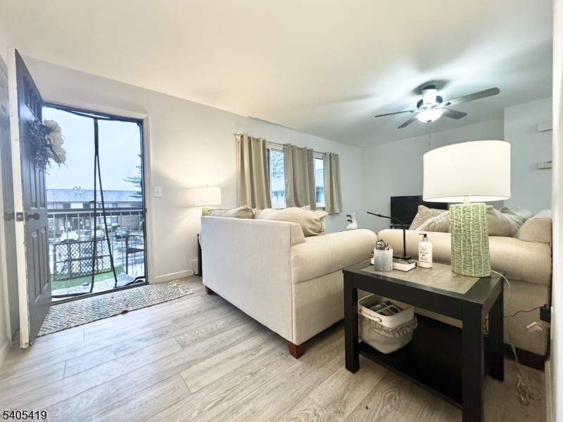 Wyndmoor - Residential