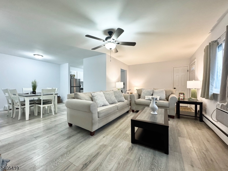 Wyndmoor - Residential